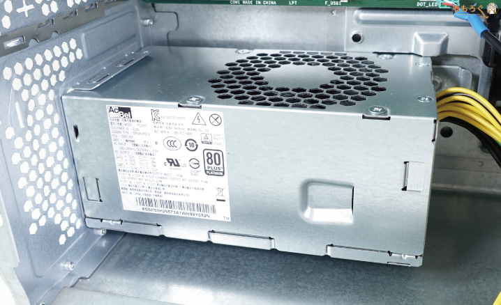 Lenovo IdeaCentre T540 Gamingをレビュー(分解 & 内部コンポーネント)